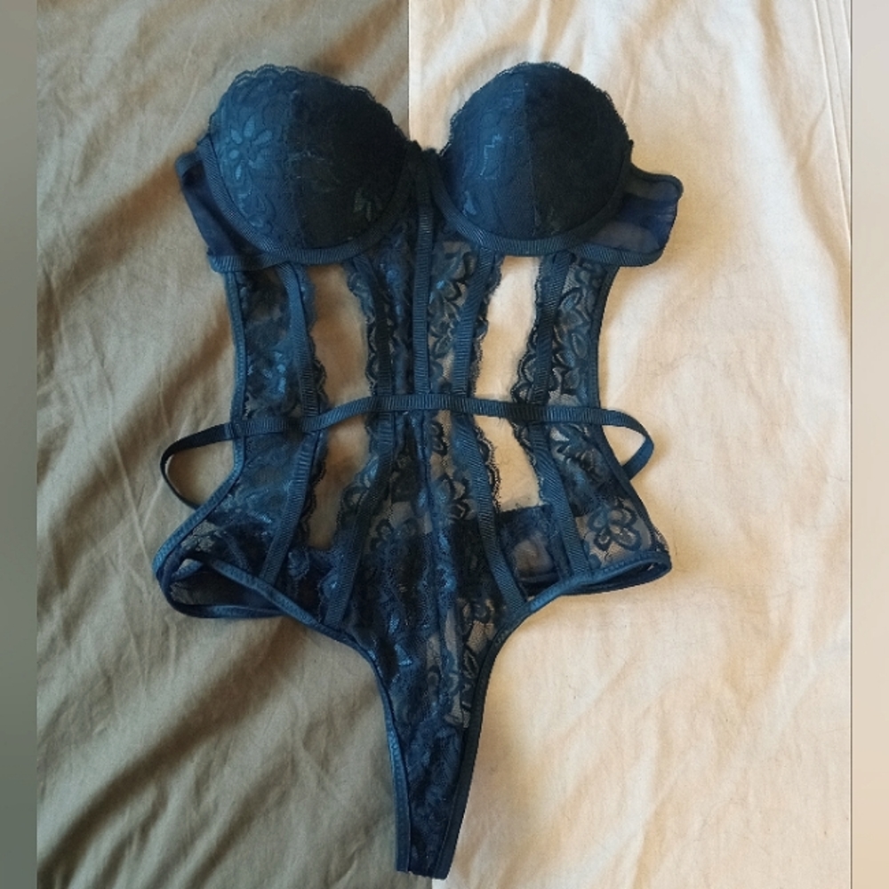 BODYRAGE BNW/O TAGS SEXY TEAL sz SMALL TEDDY